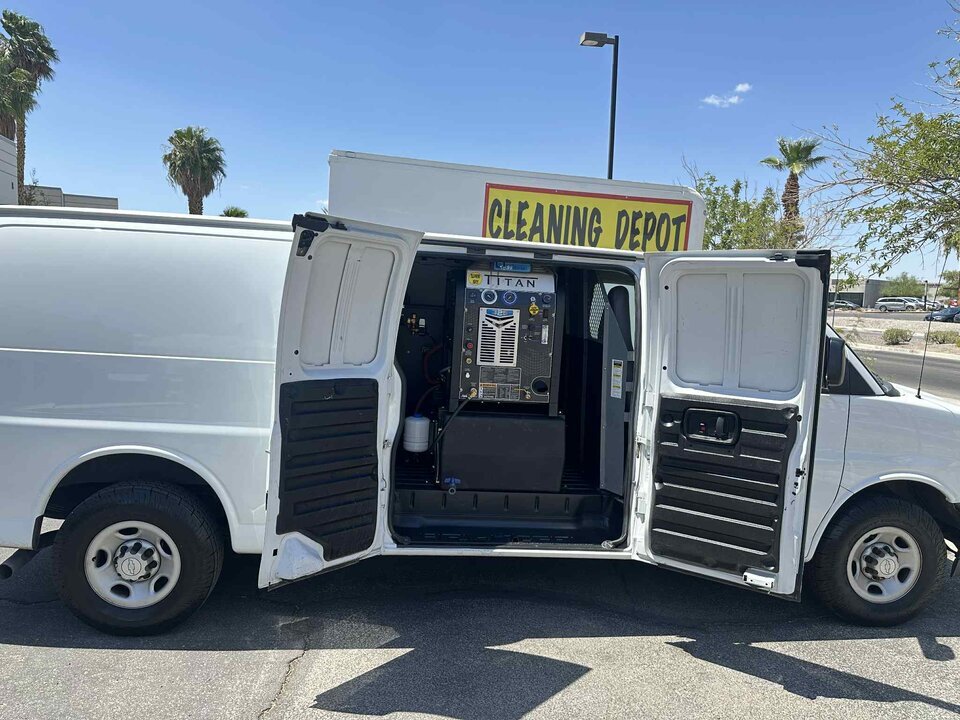 CARPET CLEANING VAN FULLY LOADED EXTENDED, NEW MACHINE, LOW MILES ON VAN